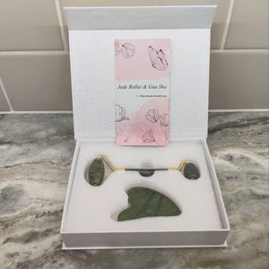 Baimei Jade Roller and Gua Sha NWOT
